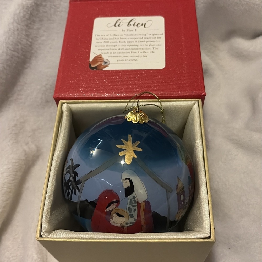 Li Bien Art Glass Reverse Paint Christmas Ornament Nativity Kings Pier One 2019